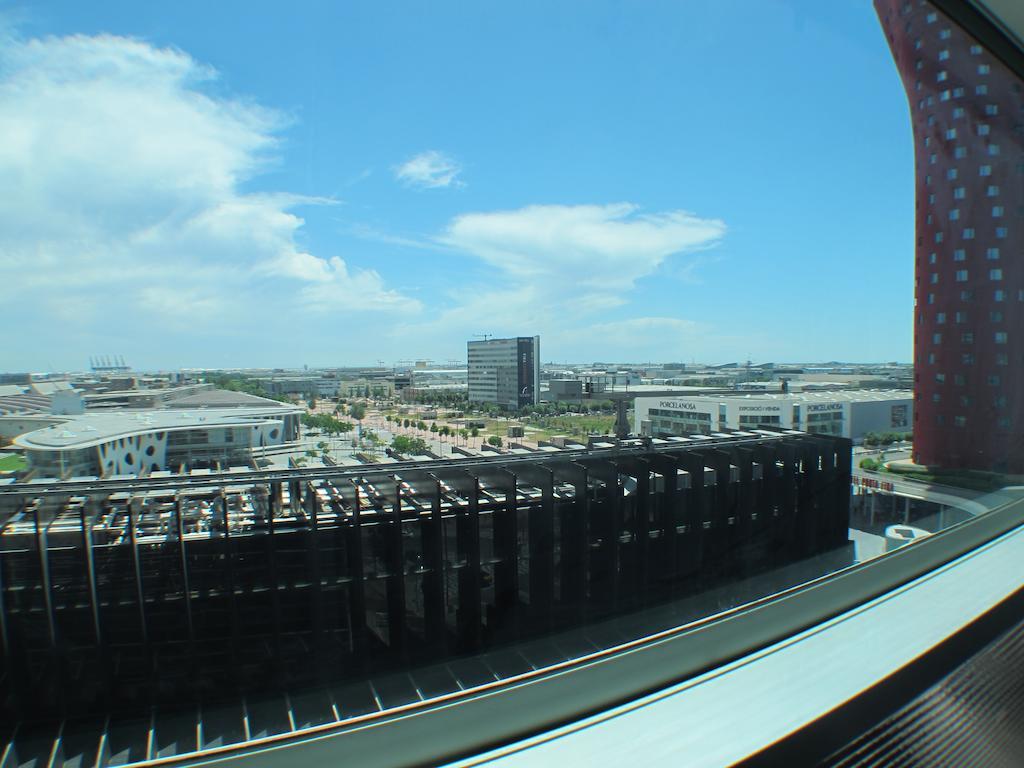 Fira Gran Via - Barcelona4Seasons Διαμέρισμα Οσπιταλέτ ντε Λιοβρεγάτ Δωμάτιο φωτογραφία
